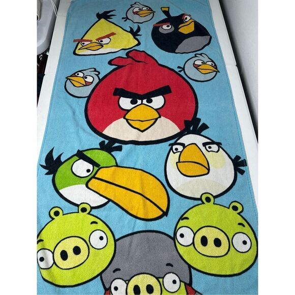 Rare Angry Birds Beach Buth Pigs Cotton Towel 51” X 26” Blue Yellow Green - Picture 2 of 11